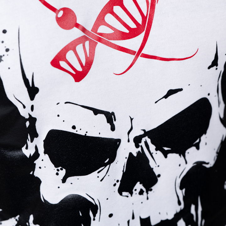 T-shirt blanc avec tête de mort